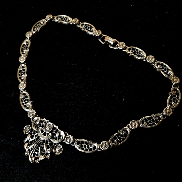 Vintage Mid Century Revival Filigree Ornate Choker - Picture 13 of 15